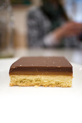 VEGAN MILLIONAIRE SLICE